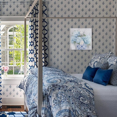 Blue Chinoiserie Hydrangea Unframed Canvas Wall Art 16" X 16"