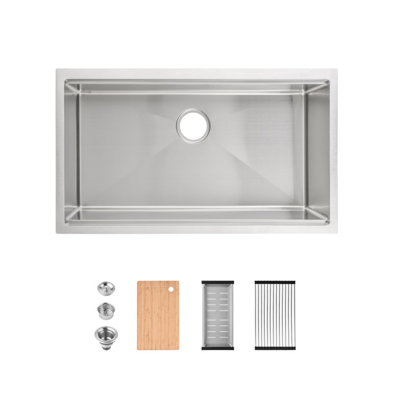 Évier de cuisine en acier inoxydable, lavabo simple encastré à la main gris foncé de 33 po x 19 po avec planche à découper et passoire