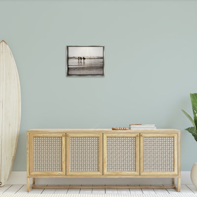 «Strolling Surfer Friends» sur