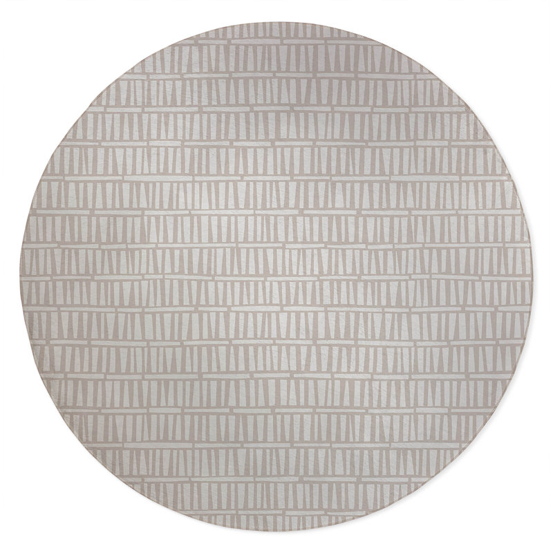 Heritage Haven Non-Slip Outdoor Rug, Round 5'