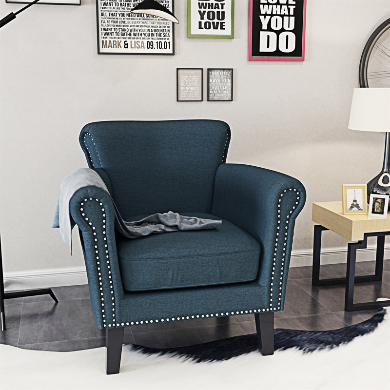 CHAISE CLUB