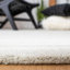 Tapis ivoire en laine touffeté à la main Cecilia-166325500