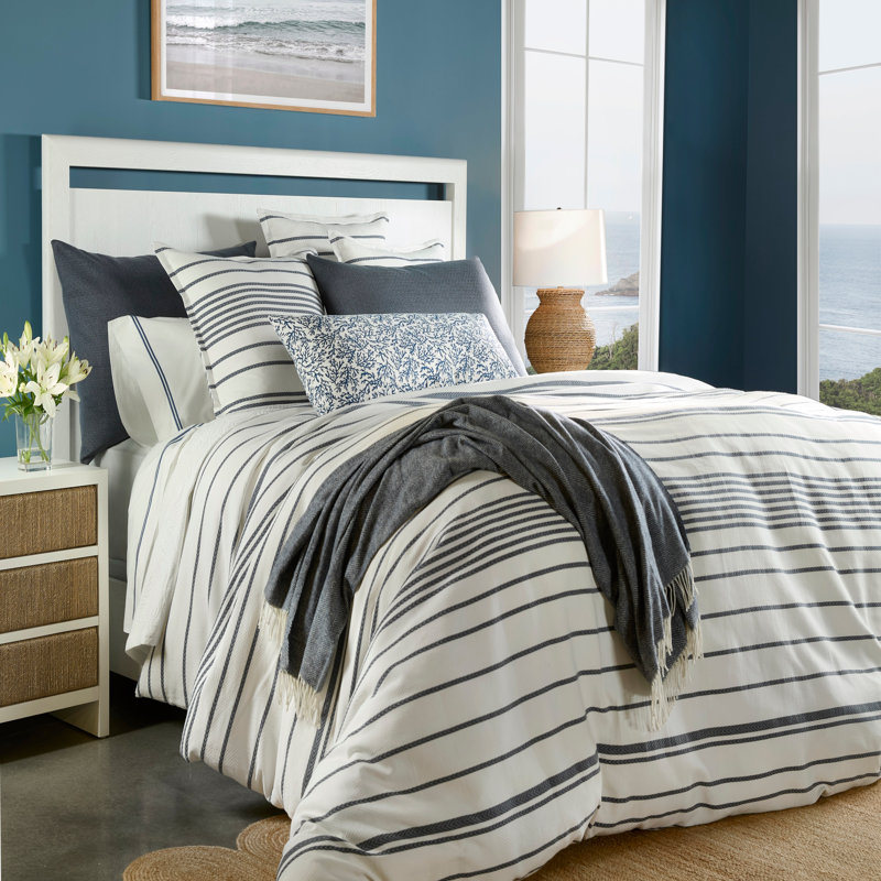 Belize Duvet Set – White & Navy Cotton | 1 Duvet Cover + Euro Shams | Inserts Not Included, King Duvet Cover + 3 Euro Shams