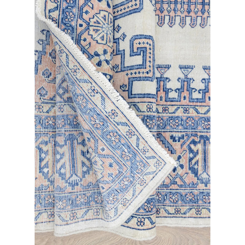 Tapis persan tissé à la main à motif géométrique Germeh