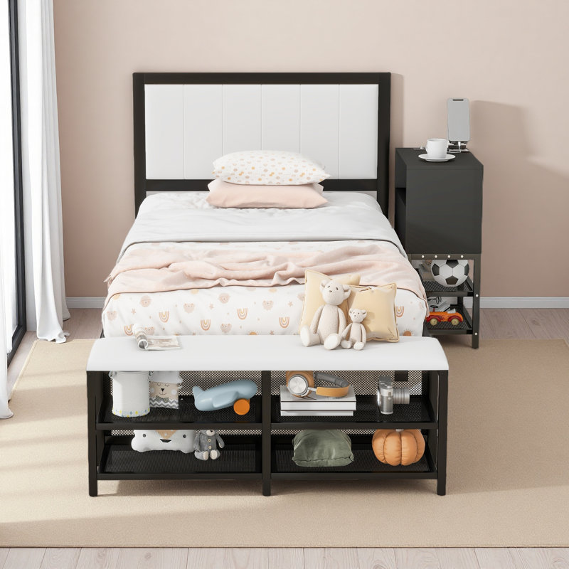 Lit plateforme simple en métal avec tablettes de rangement à deux niveaux, armoire de rangement en bois