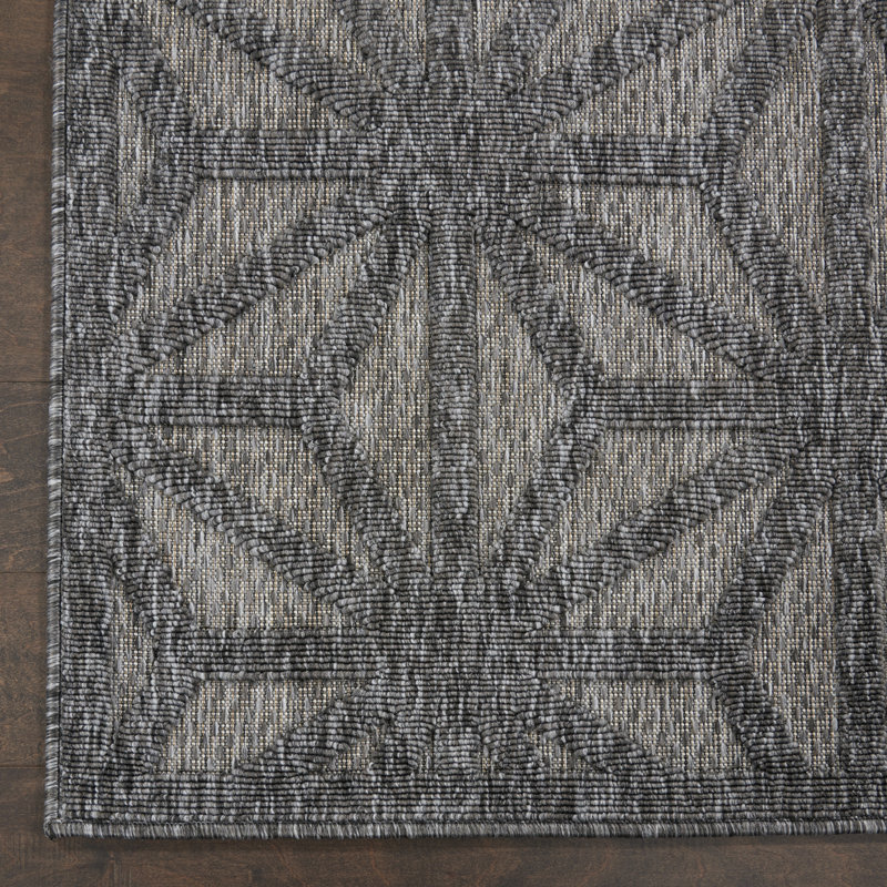 Yifei Geometric Indoor / Outdoor Rug, Rectangle 8'10" x 11'10"