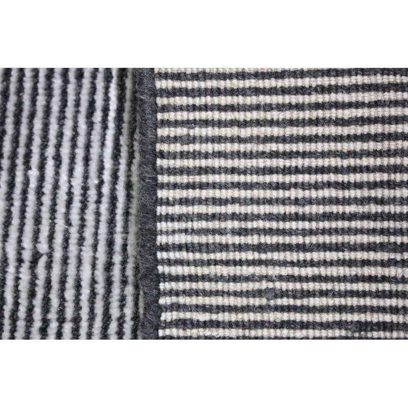 Tapis noir | Tapis tissé à la main en laine et bambou