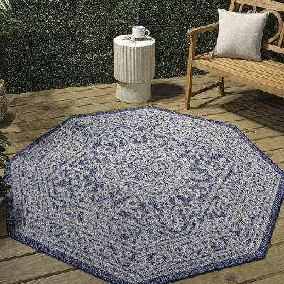Moten Medallion Textured Weave Navy/Gray Indoor/Outdoor Rug