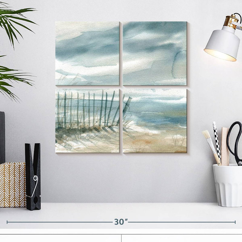 Avery Subtle Mist II, 18" H x 18" W