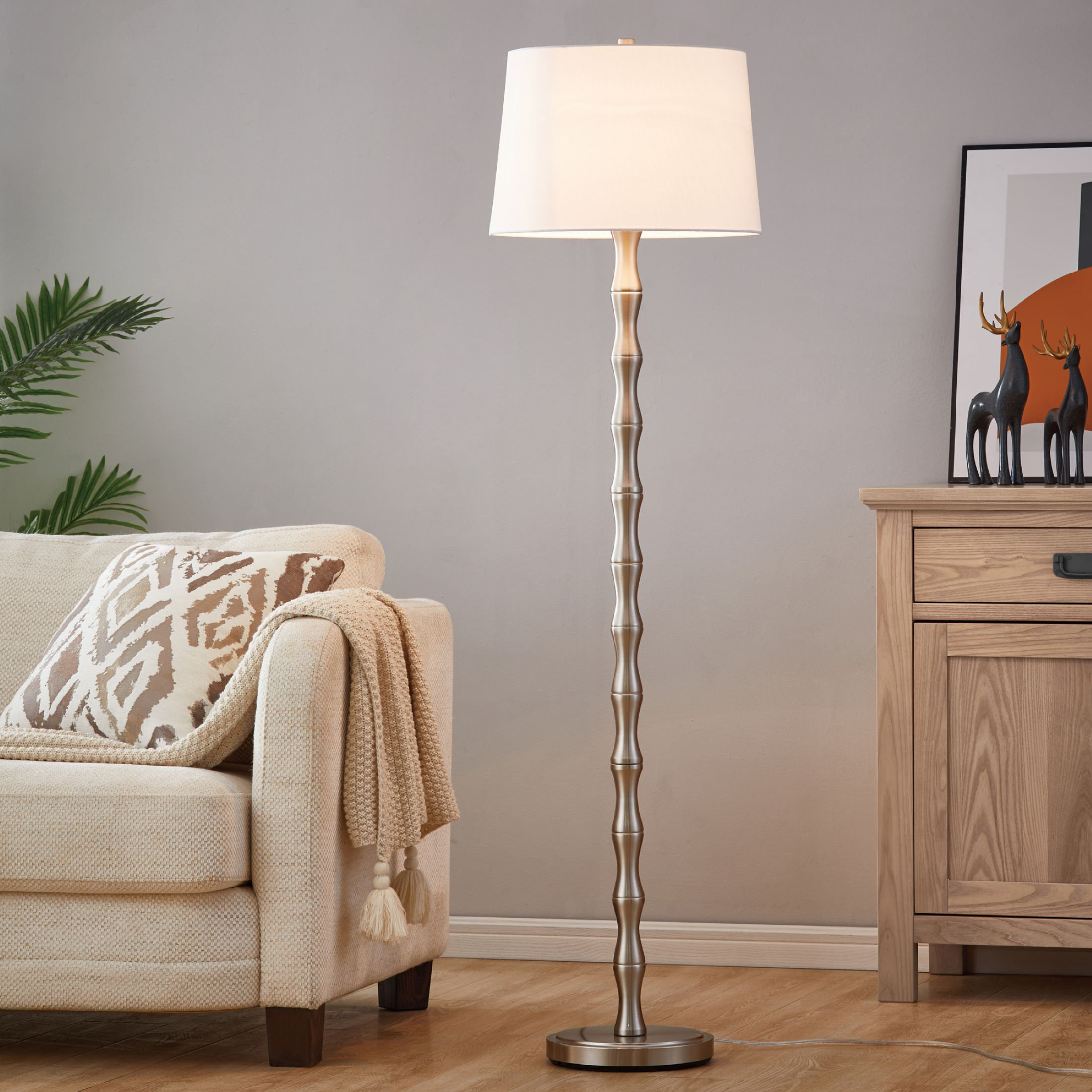 Johnvictor 61'' Traditional Floor Lamp