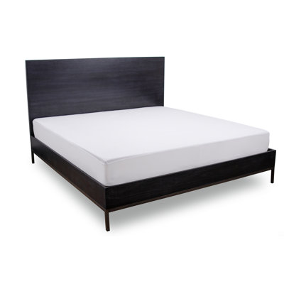 Housse de protection pour matelas à surface lisse et hypoallergénique