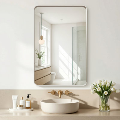 Miroir de salle de bain mural Aevar avec cadre en aluminium et verre trempé