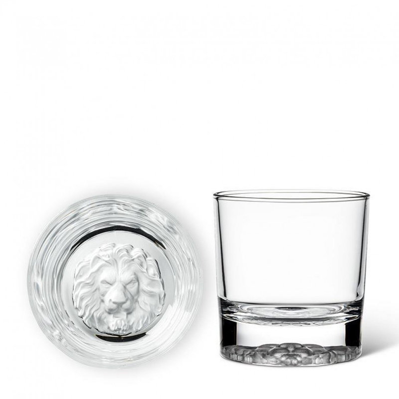 Verre gobelet à base de lion