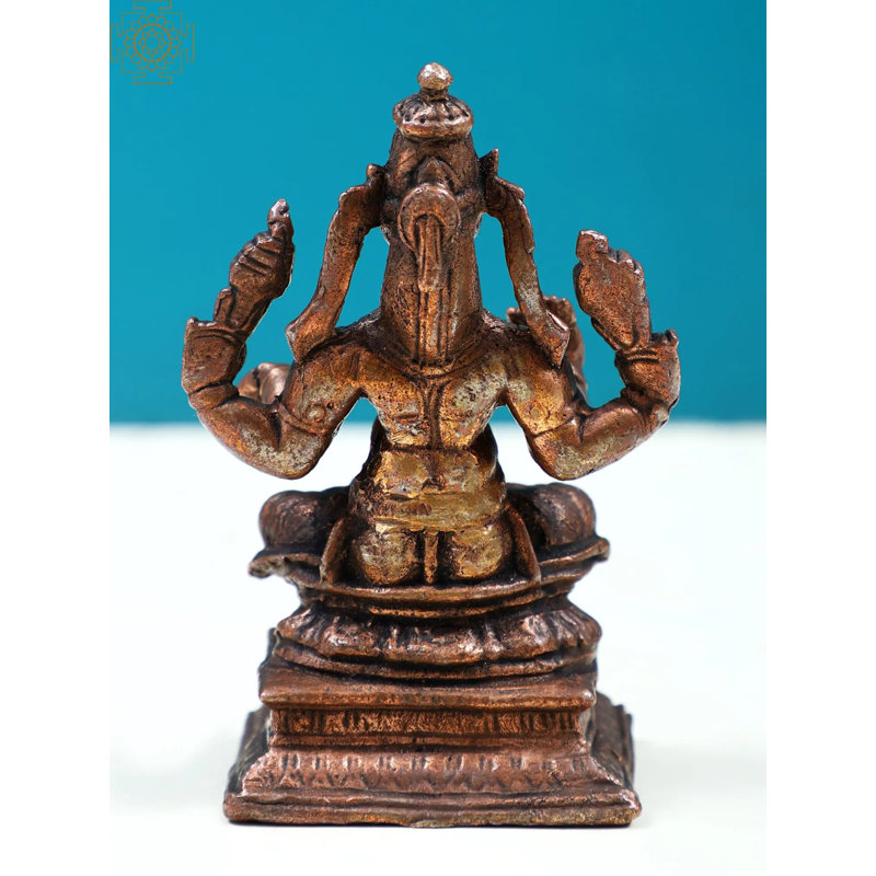 Figurine