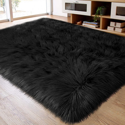 Heustis Faux Sheepskin Indoor Rug
