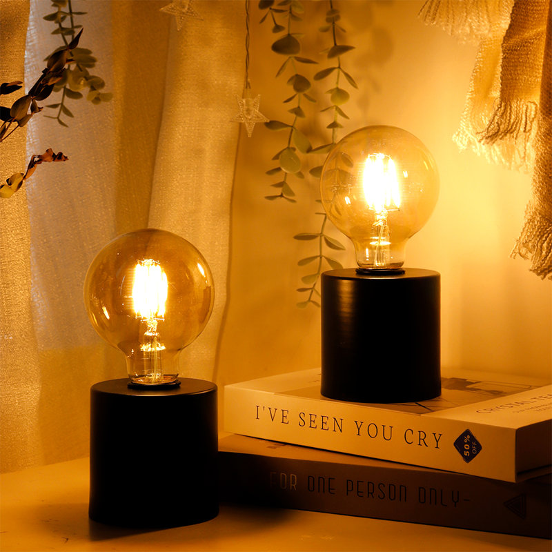 Chevonda Metal Desk Lamp
