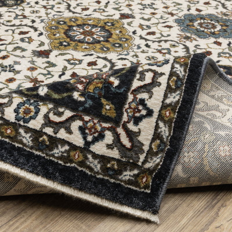 Tapis ivoire / bleu marine Stanika, Rectangle 5 pi 3 po x 7 pi 9 po