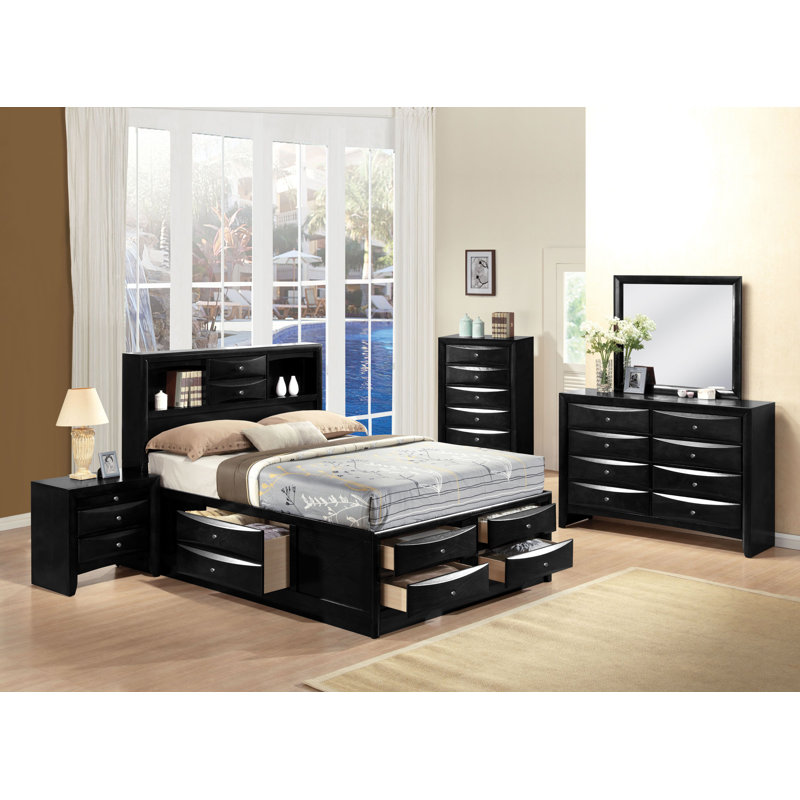 Mulcahey Piece Bedroom Set