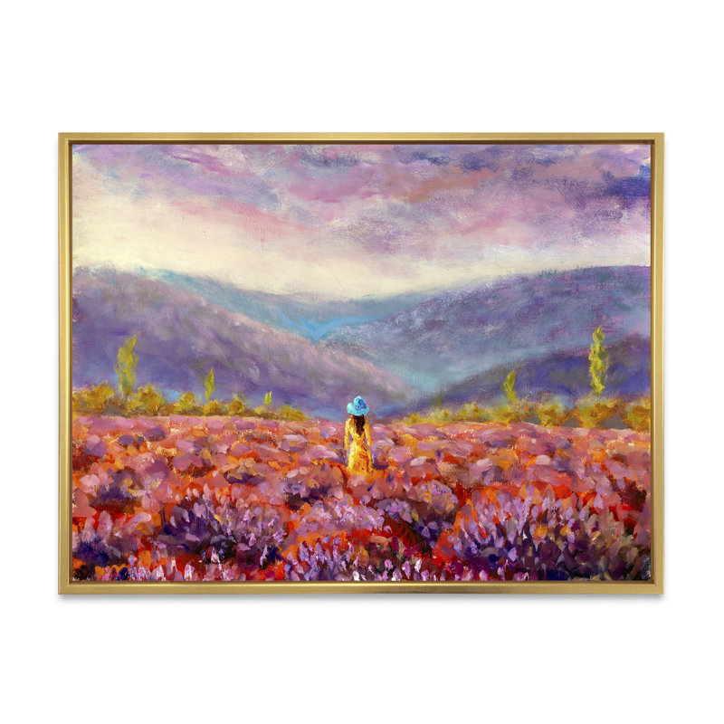 Femme en robe jaune et chapeau marchant dans les champs - Peinture sur toile, H 16 po x l 32 po x p 1 po, Cadre flottant doré