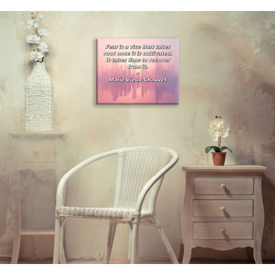 Toile tendue ArtsyQuotes par Marie Vieux-Chauvet: «La peur est un vice qui prend racine une fois cultivé. Il faut du temps pour s'en remettre.