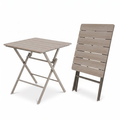 Folding Tables