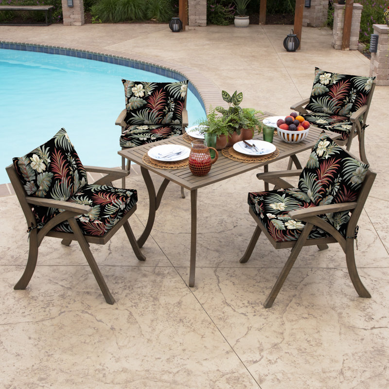 Coussin de chaise d'extérieur 4 po ARDEN, Rouge / noir / blanc floral