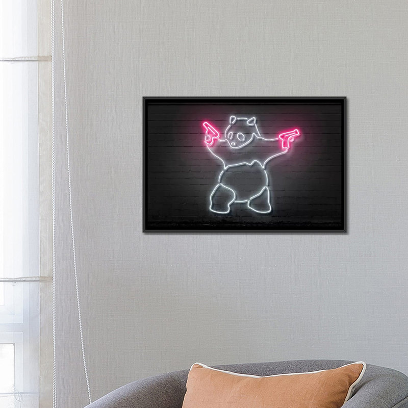 «Panda with Guns», impression sur toile, H 18 po x l 26 po x P 1,5 po, Toile tendue, Pas de tapis