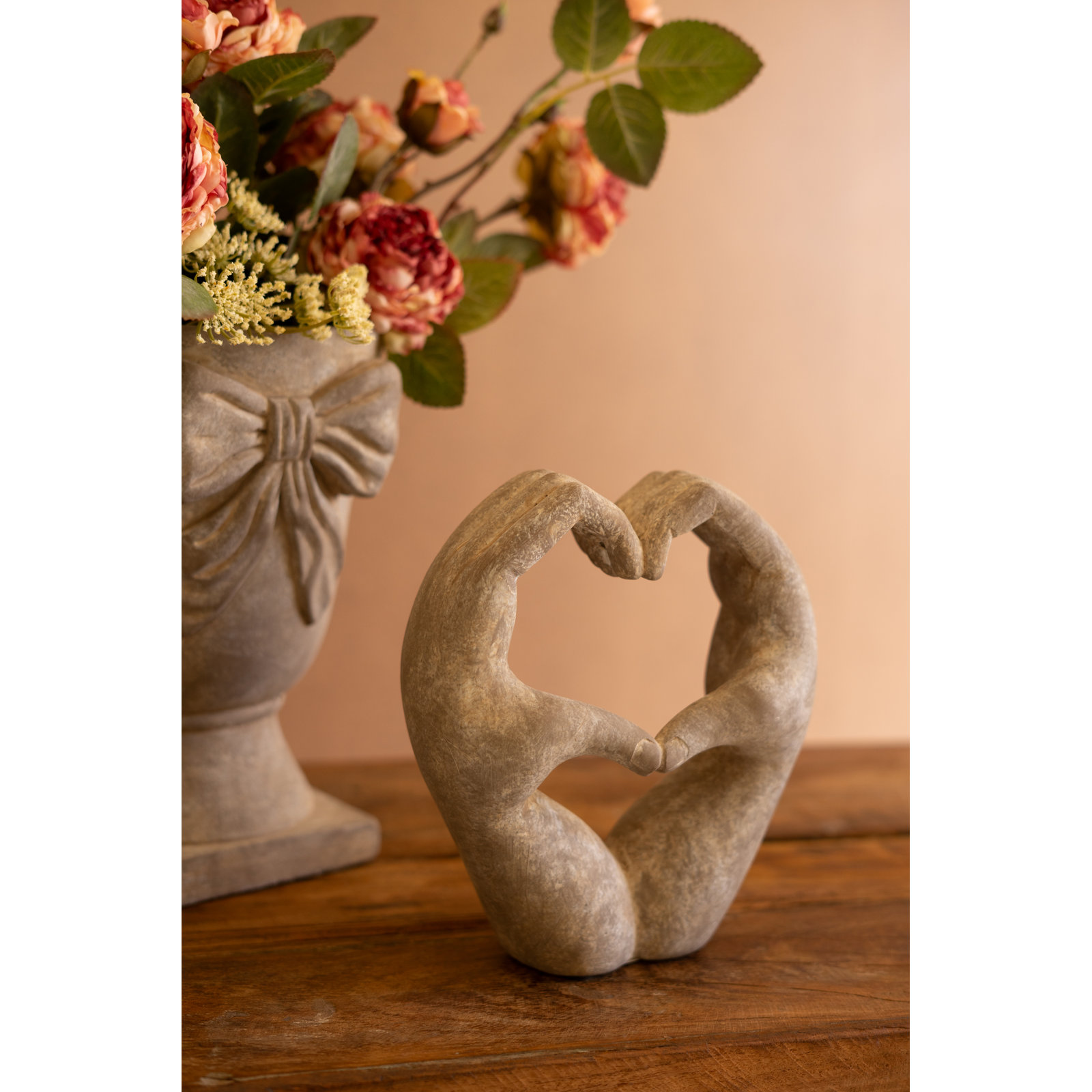  Resin Heart Hands