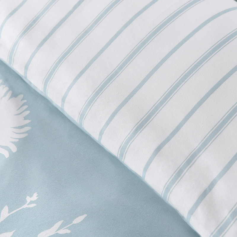 Meadowsweet Floral Reversible Duvet Cover Set with Pillowcases, Double Duvet Cover + 2 Standard Pillowcases, Blue