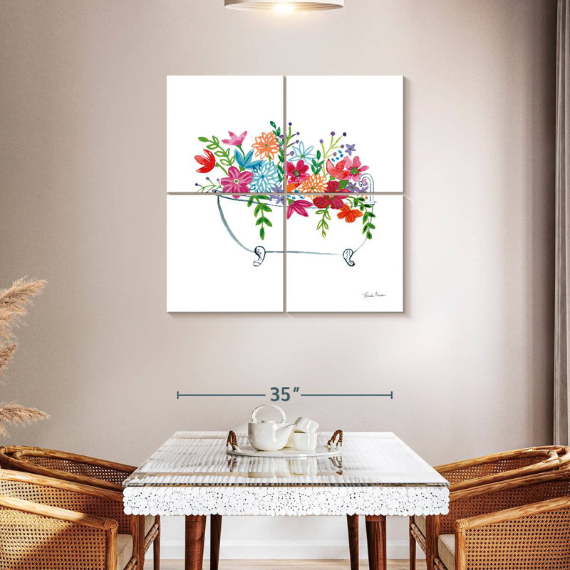 Harnek Floral Bathroom I, H 38 po x l 38 po