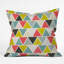 Coussin décoratif triangulaire-2008264440-1926861915