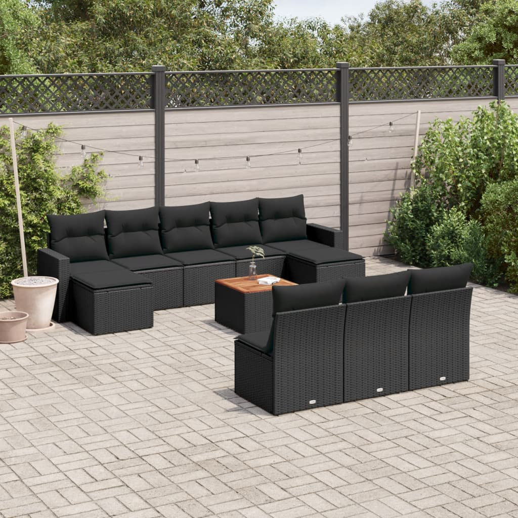 Gartensofa mit Kissen