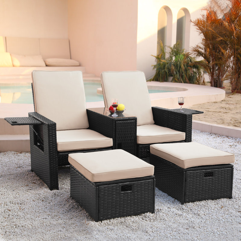 Largeur de 56,55 po avec coussins Miavalentina, Coussin kaki, Noir