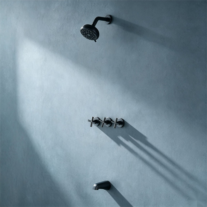 Ensemble de baignoire et douche à fixation murale à trois poignées Topcraft, Matte Black