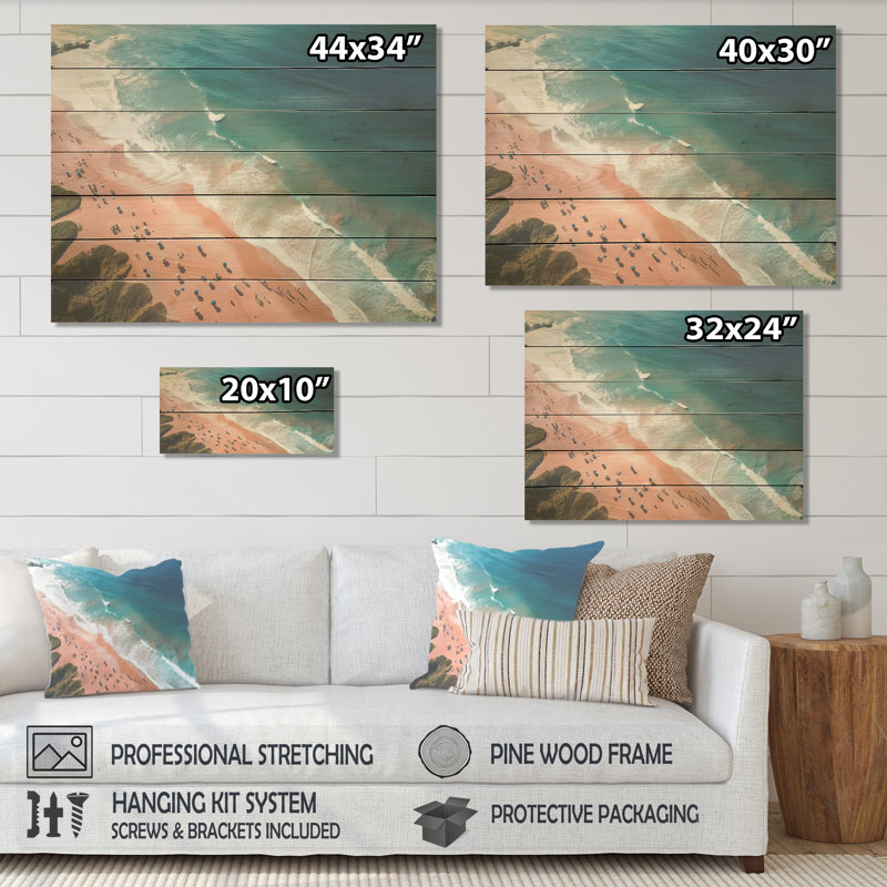 Vue aérienne de la plage bleue et rose VI - Plage et océan sur bois, H 34 po x l 44 po
