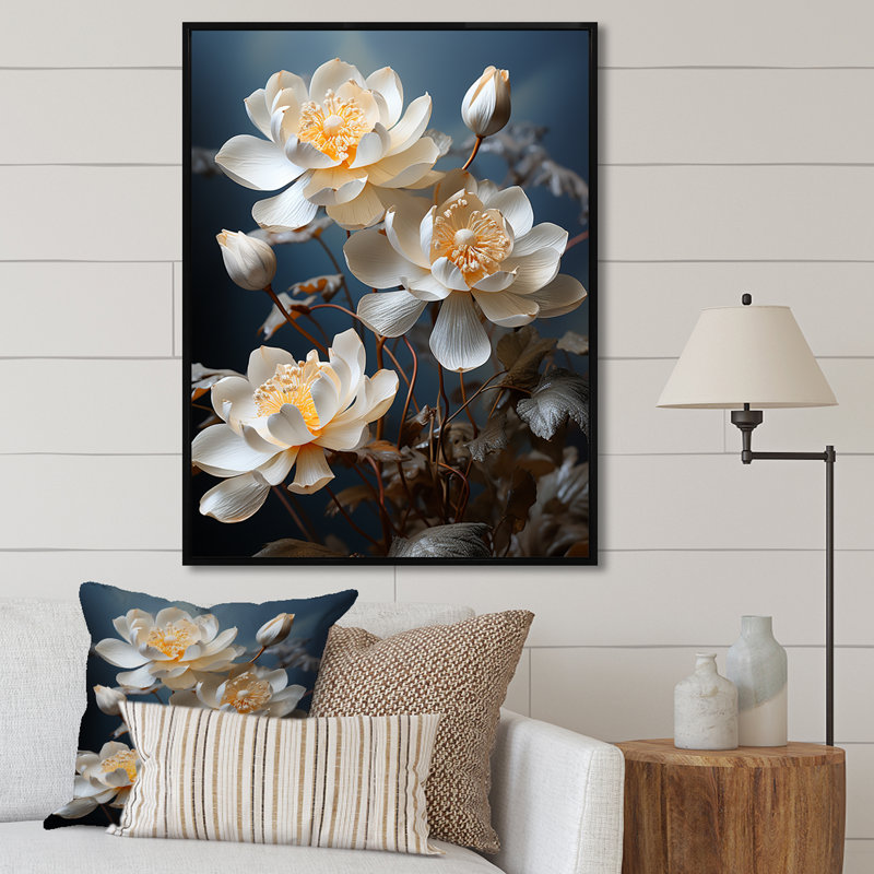 «Lotus Bliss Unveilé I» sur toile, Cadre flottant noir, H 32 po x l 24 po x P 1 po