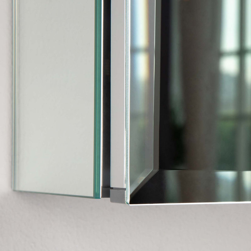 Armoire de salle de bain polyvalente avec fonctions avancées et rangement spacieux