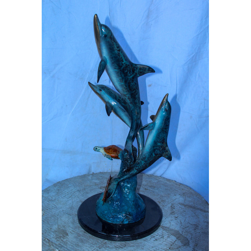 Statue de trois dauphins sautant, tortue de mer, collection Nifao, bronze coloré 11 po x 11 po x H 24 po.