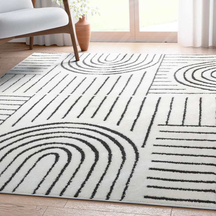 Feliz Geometric Machine Made Power Loomed Polypropylene Area Rug in Ivory/Black