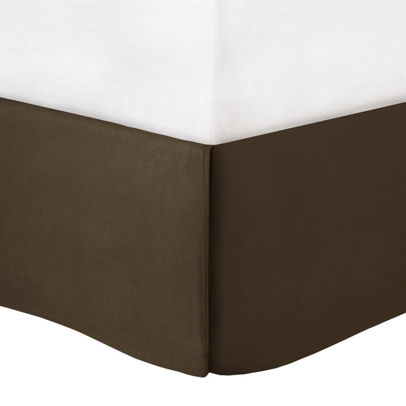 Édredon très grand corail - édredon en faux suède avec détails en taies décoratives assorties