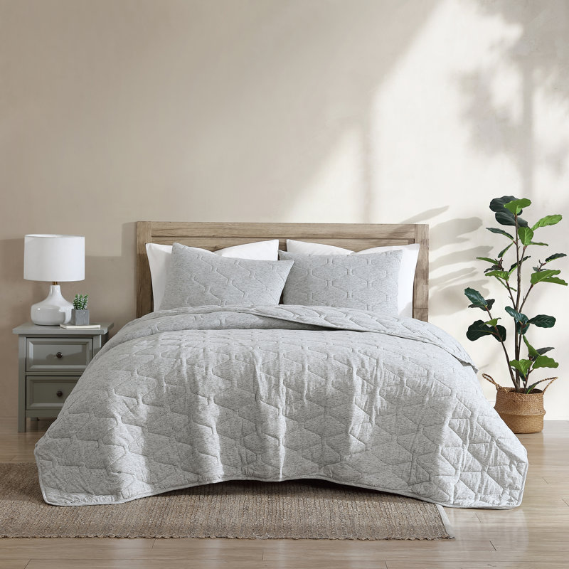Jersey Gray Cotton Blend 3 Piece Quilt Set, Queen Quilt + 1 Sham + 1 Pillowcase