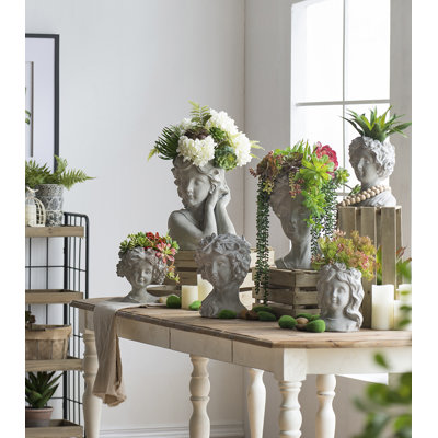 11x9.5x15.5" Emerado Statue Planter