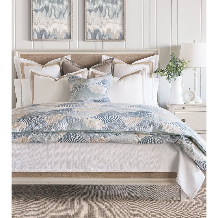 Amberlynn Duvet Cover Set Eastern Accents Blue King Duvet Cover + 6 Additional Pieces