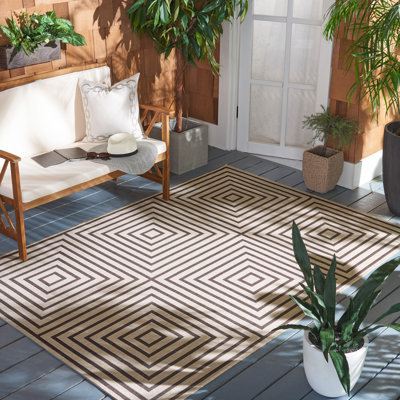 Fion Geometric Indoor / Outdoor Area Rug