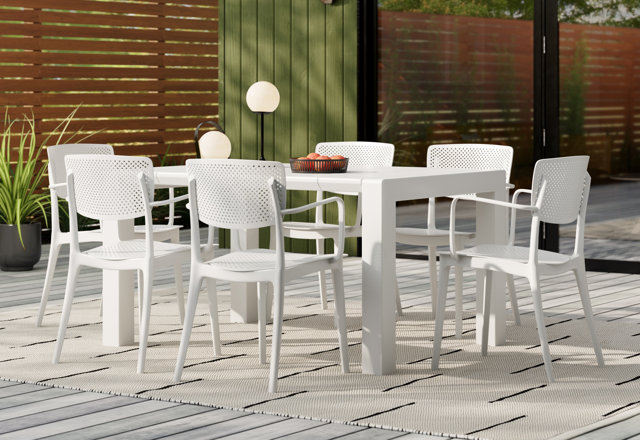 New Patio Dining Sets