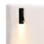 Très grand lit tapissier blanc très grand avec lumières et tablettes, idéal pour la détente nocturne-121074128-121074130