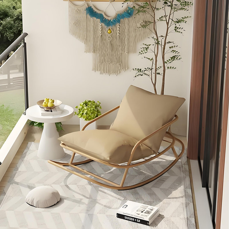 Chaise berçante confortable, Café clair