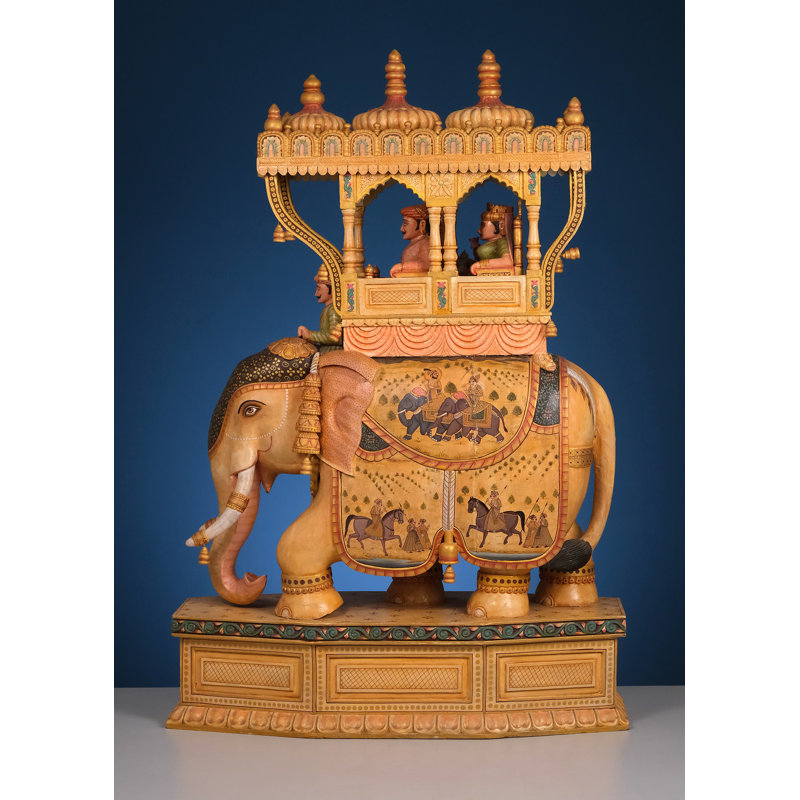 Figurines & Sculptures
