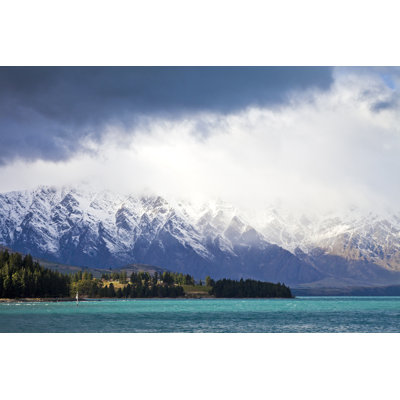 Queenstown Mountain Range by Enjoynz