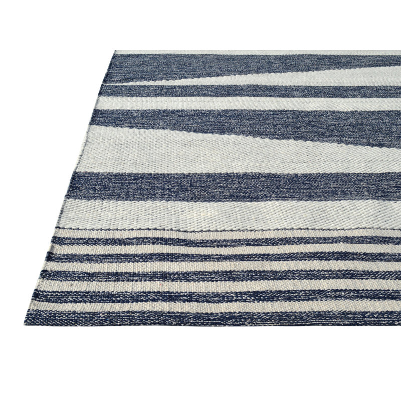 Creasy Performance Geometric Indoor Rug, Rectangle 2' x 4'